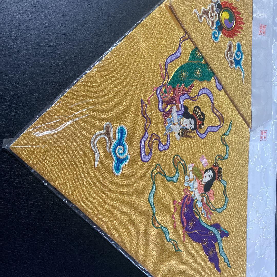 お仏具打敷　200代刺繍本金サイズ　約大幅91×55cm 原価660,000万円