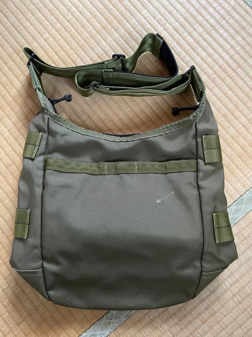 アメリカ製 BRIEFING デイトリッパー 廃盤カラー オリーブ