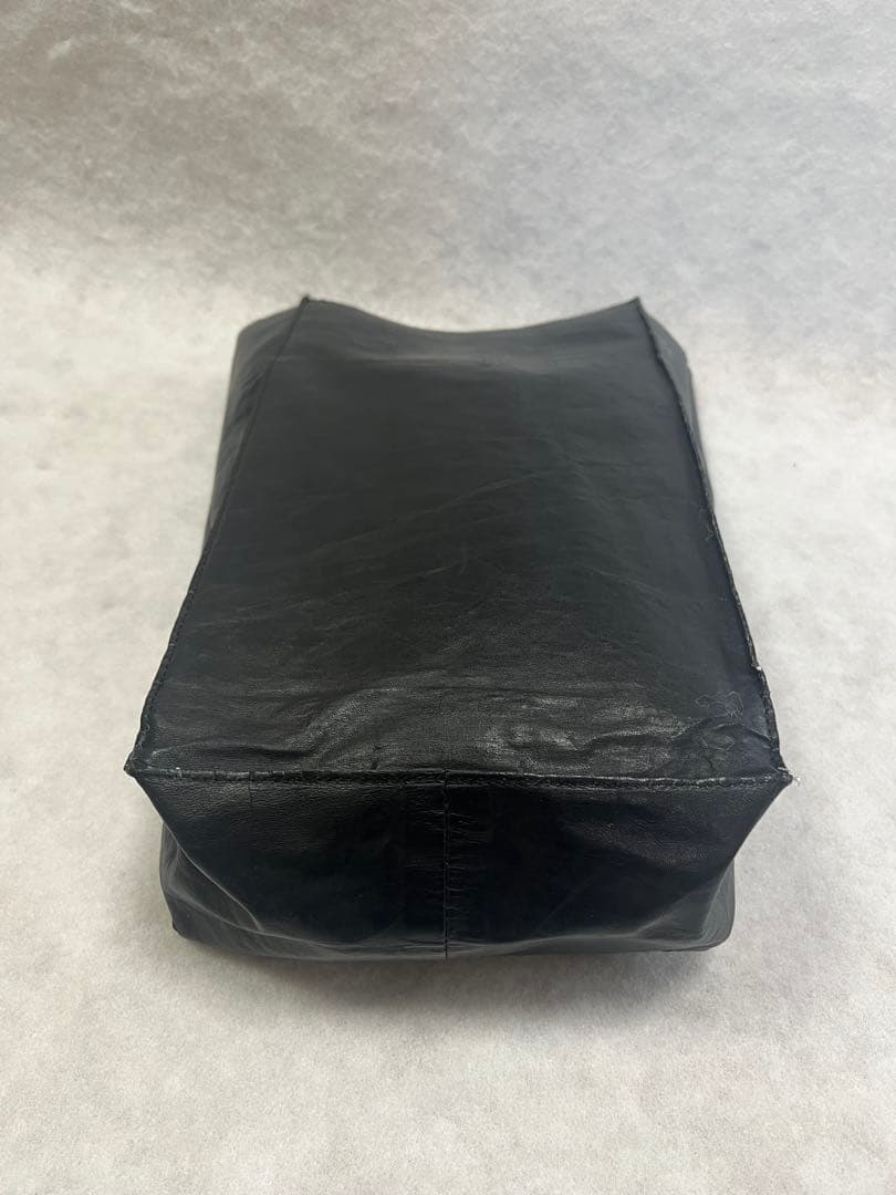 DUREN クリンクルレザー ブレッドバッグ 牛革 日本製