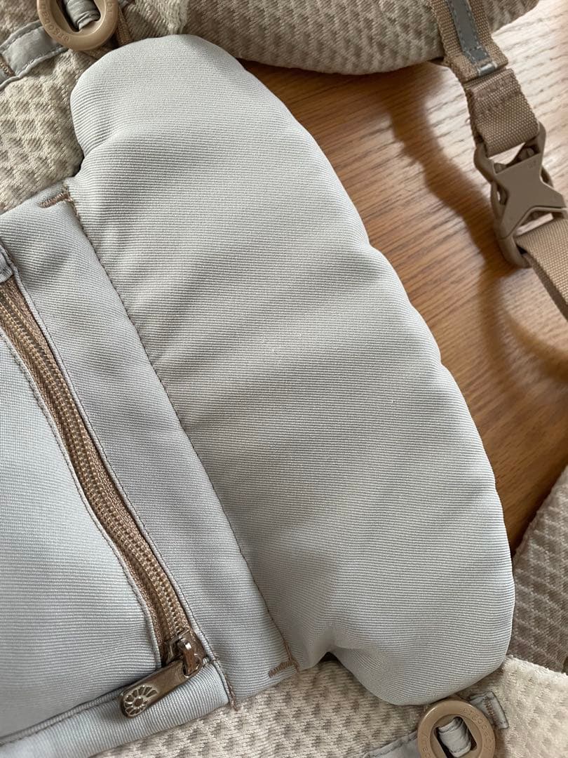 エルゴ ergo オムニブリーズ 抱っこ紐 日本限定色 サンドベージュ