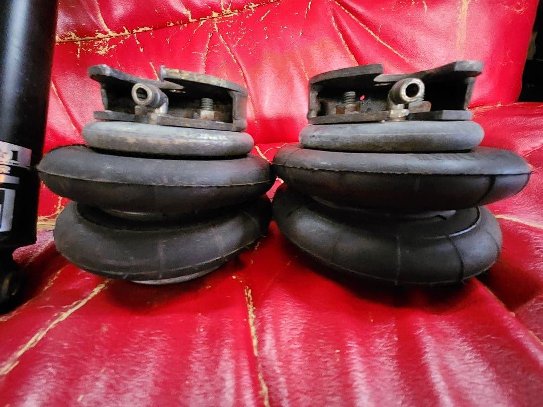 ⑦ ACCエアサス　トヨタqnc系bB ショックRSR、BESTI加工