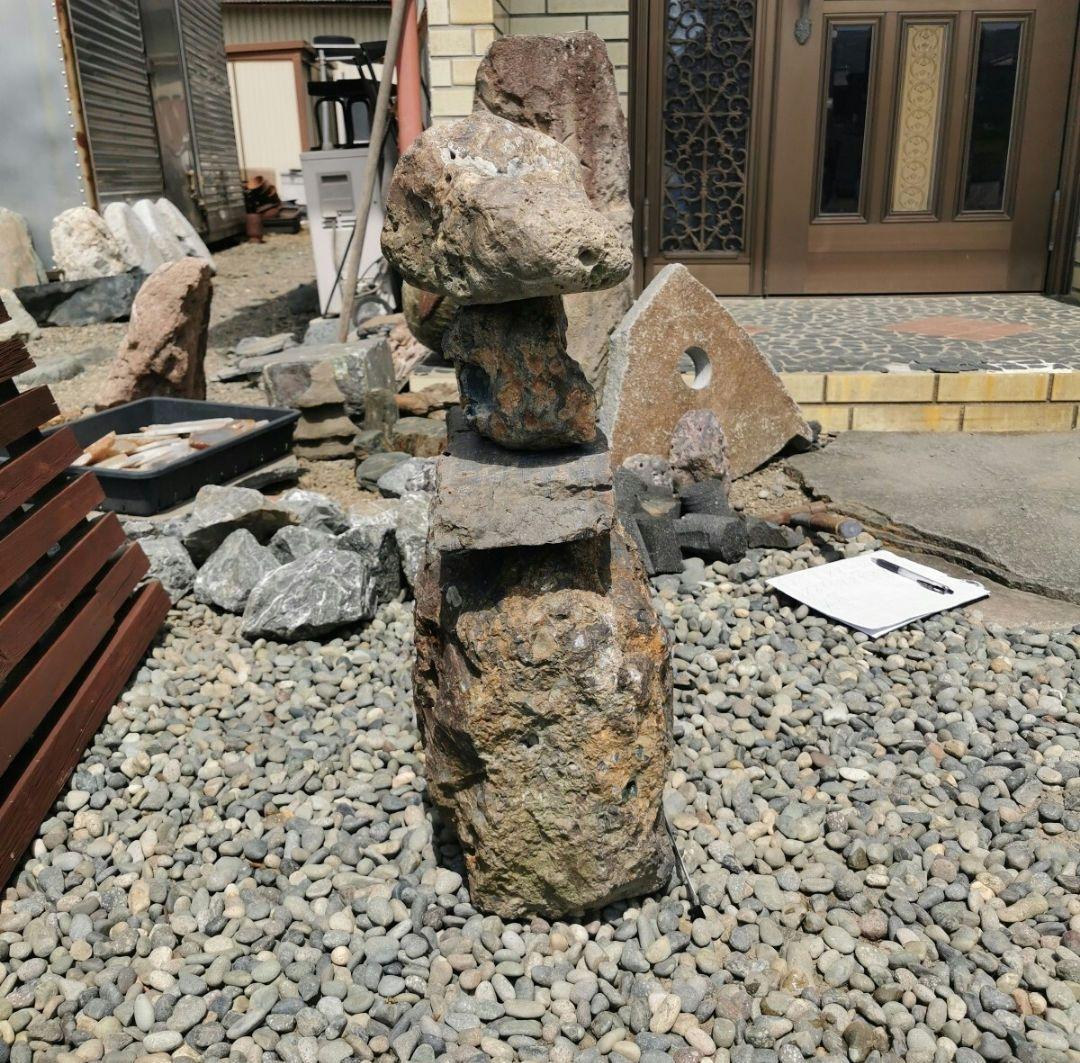 新潟産　梅花石　灯籠　庭石　石　鑑賞石 庭　坪庭　ガーデニング