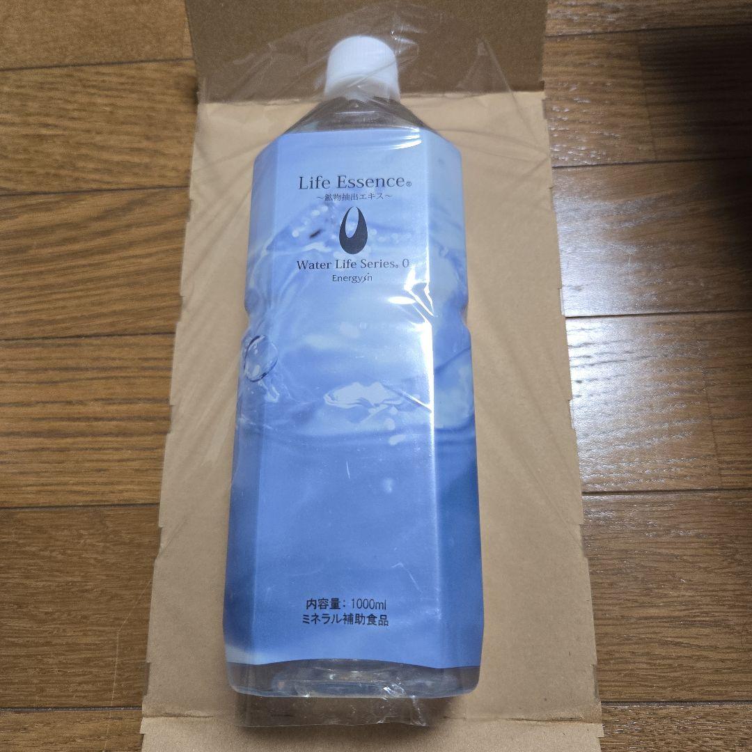 Life Essence. ミネラルウォーター 1000ml