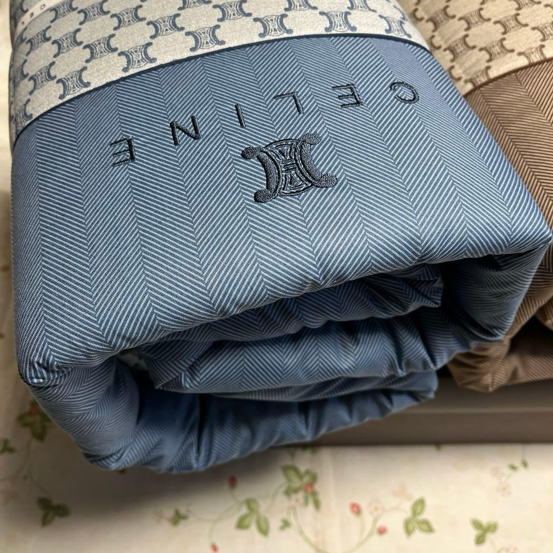 セリーヌ　合繊肌掛け布団 ２枚セット⭐️お値下げ