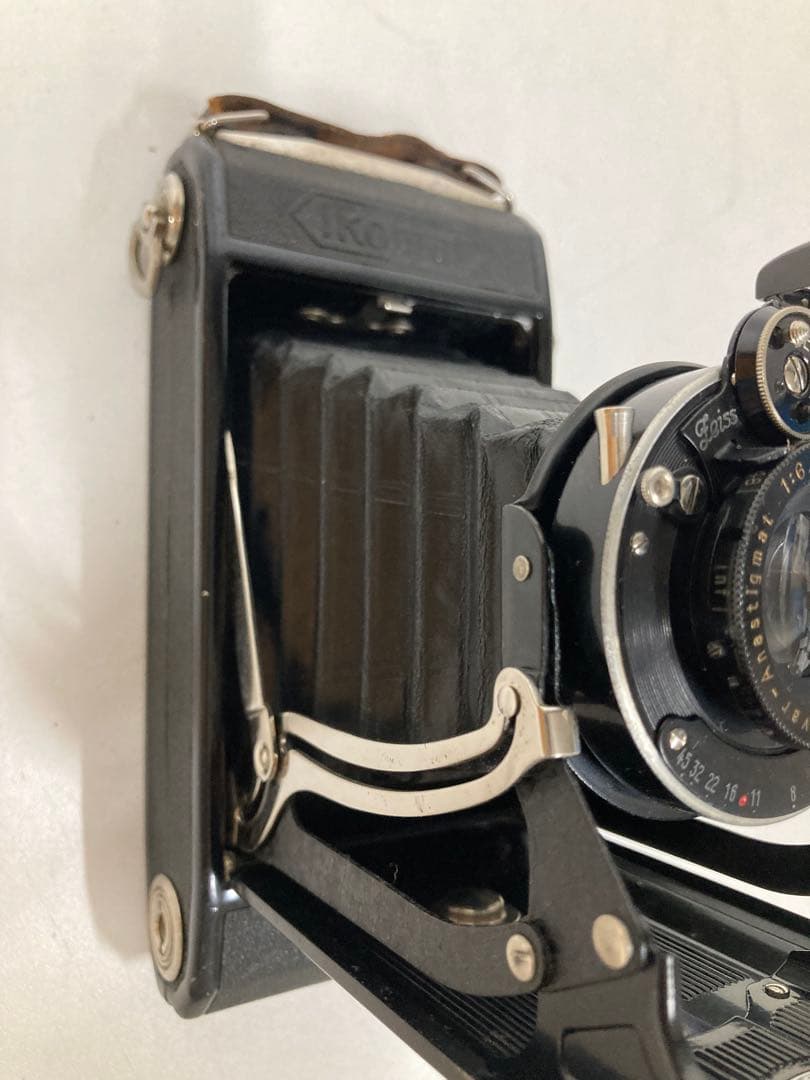 【ジャンク品】Zeiss Ikon DERVAL 蛇腹 中版カメラ