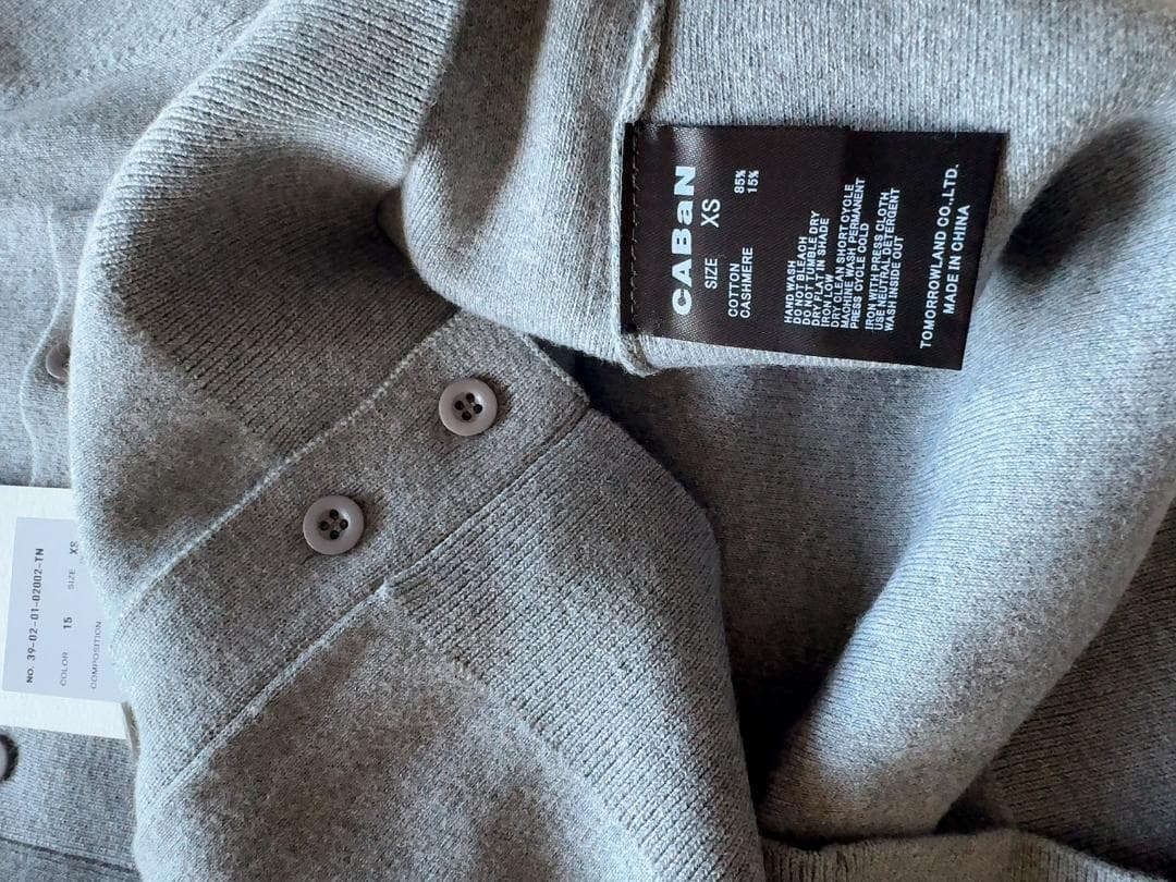 未使用品、タグ付きCABaN コットンカシミヤ クルーネックカーディガングレー