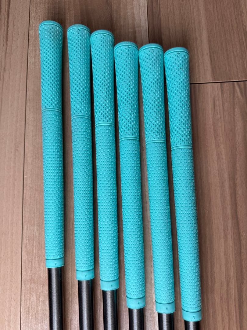 ブリヂストン241CB,258CBPアイアン6本スチールファイバーi95cw R