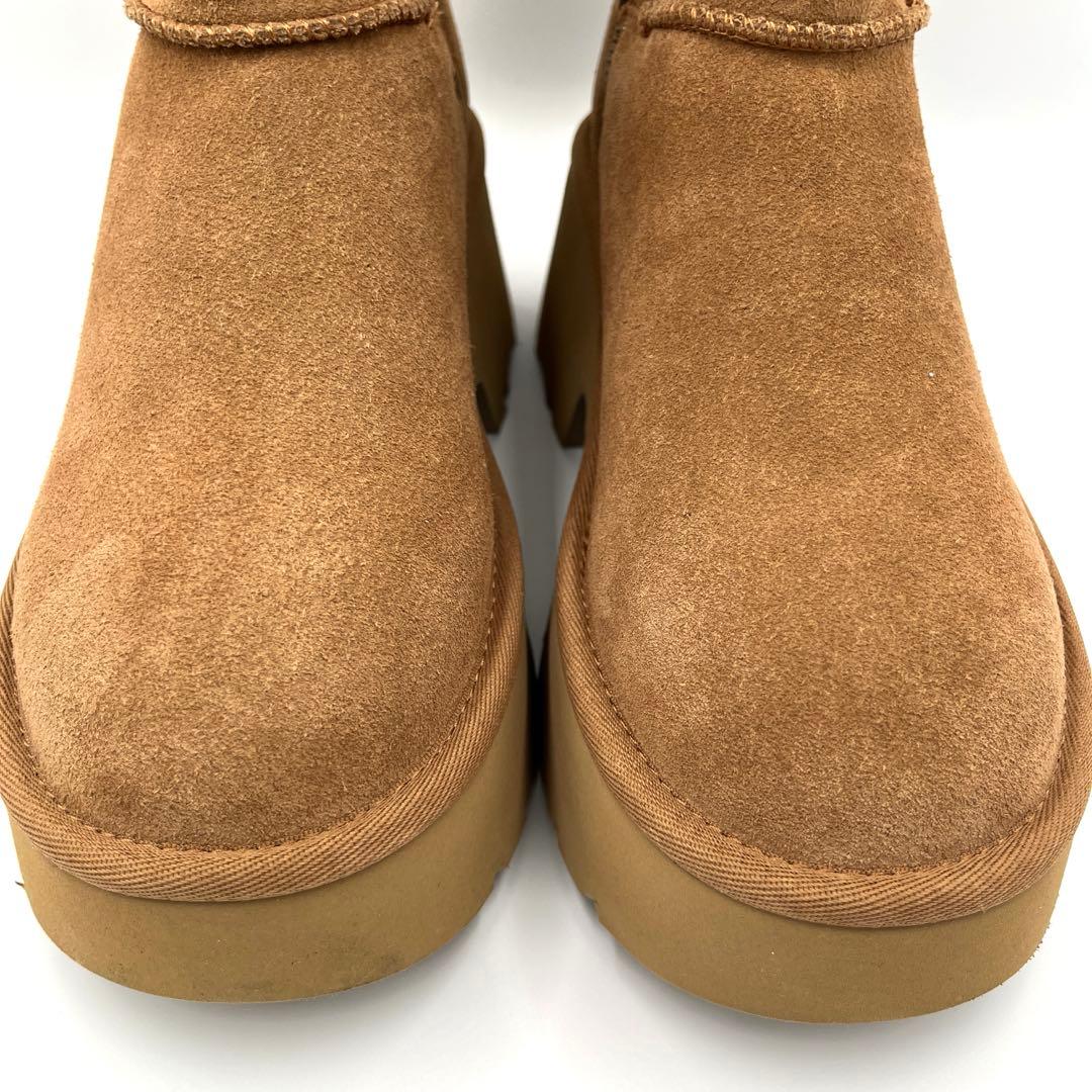 新品UGG Classic Twin Seam New Heights ブーツ