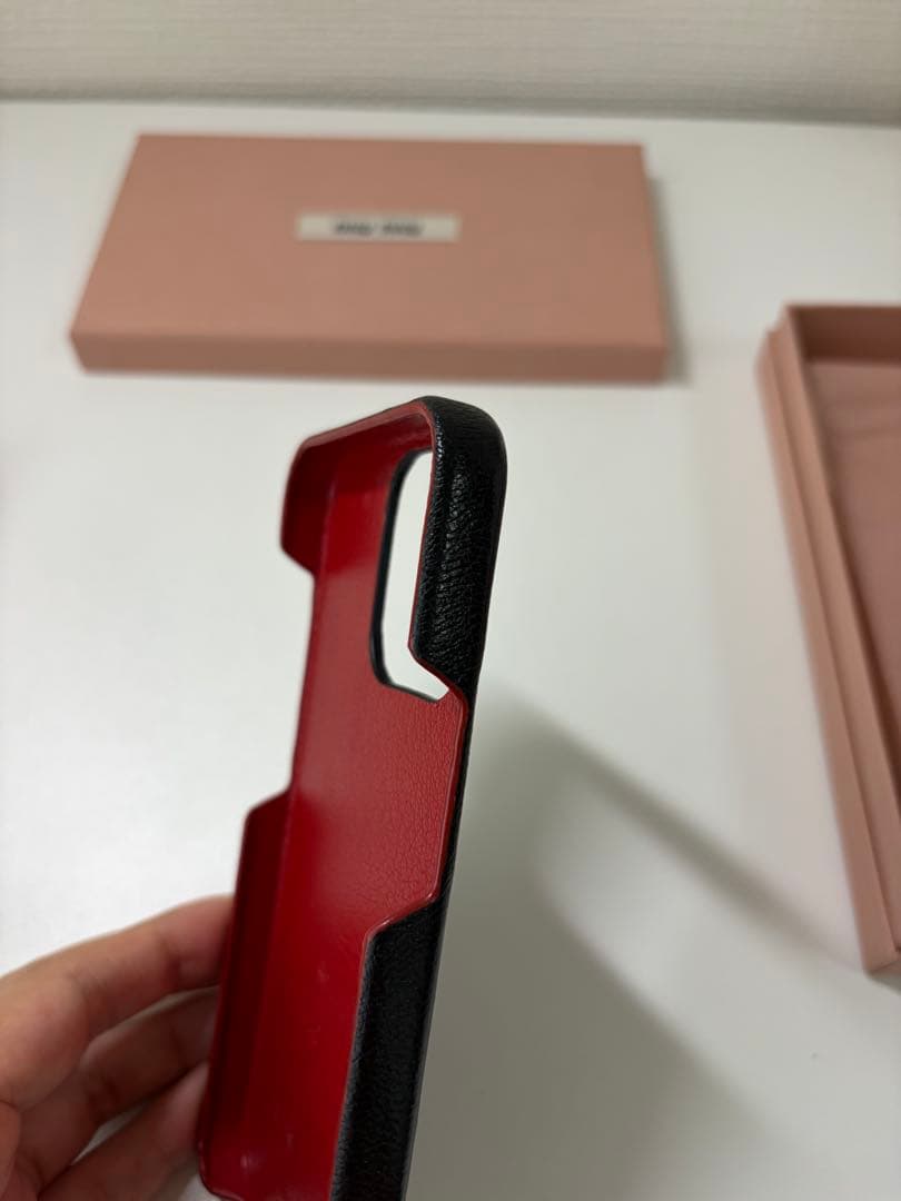 miu miu ブラックレザー iPhone13proケース
