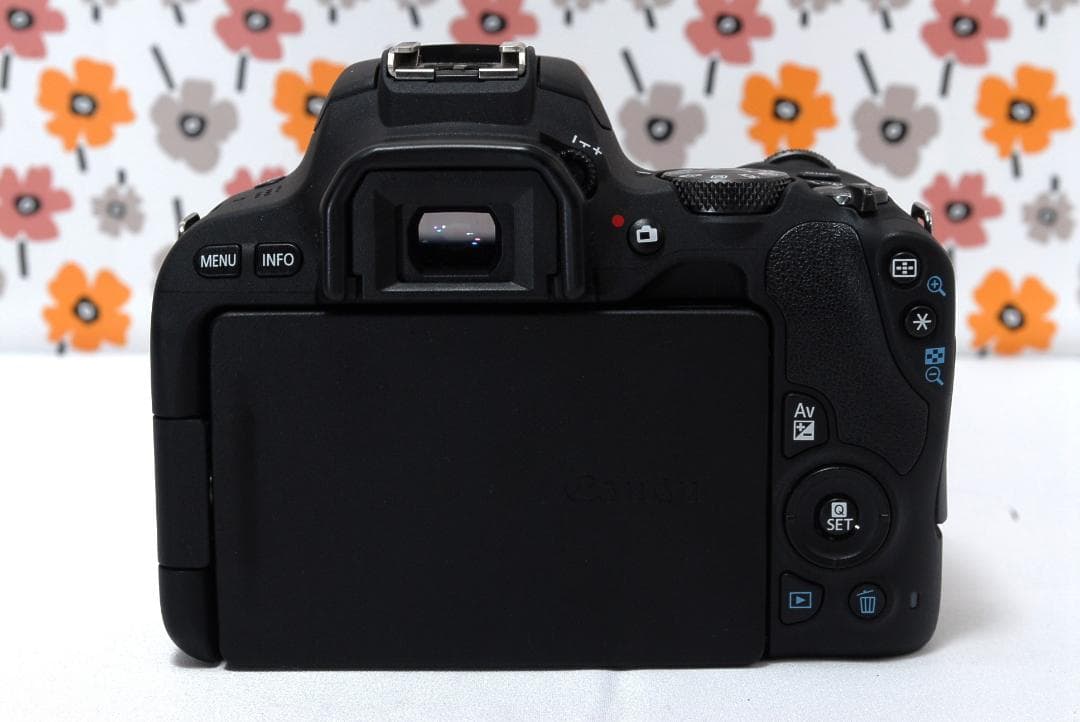 Canon Kiss X9❤Wi-Fi＆Bluetooth❤高性能STM＆超望遠