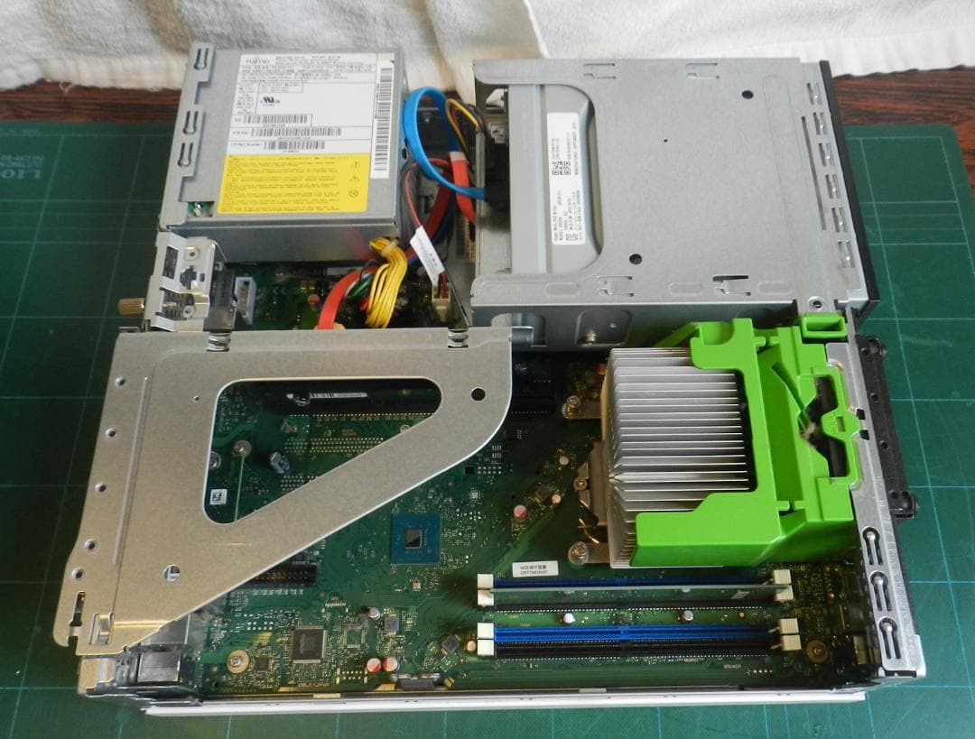 高性能FujitsuESPRIMO D588BX第9世Win11Pro25H2