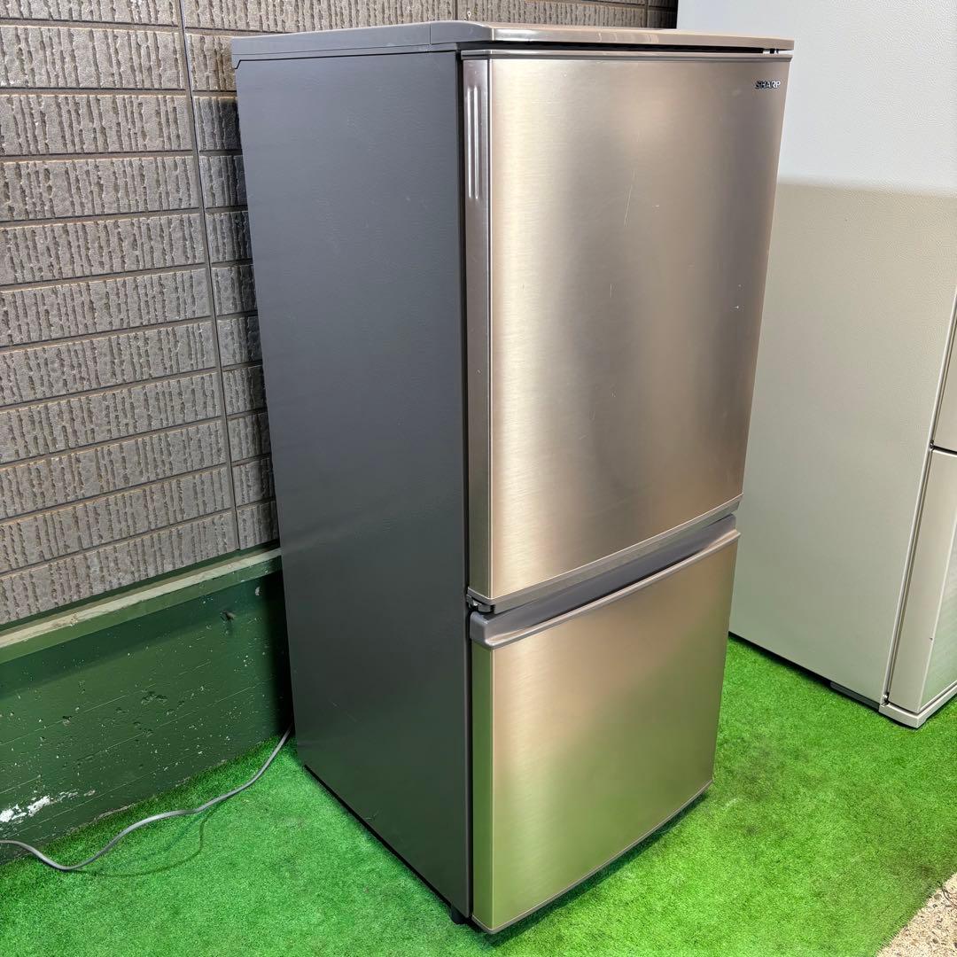 SHARP 137L 冷蔵庫 一人暮らし 人気カラー【地域限定配送無料】