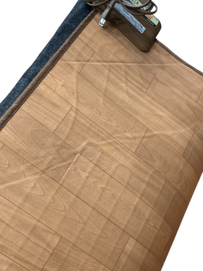 ⬜︎山善　電気カーペット　ホットカーペット　YZC-308FL　2023年製