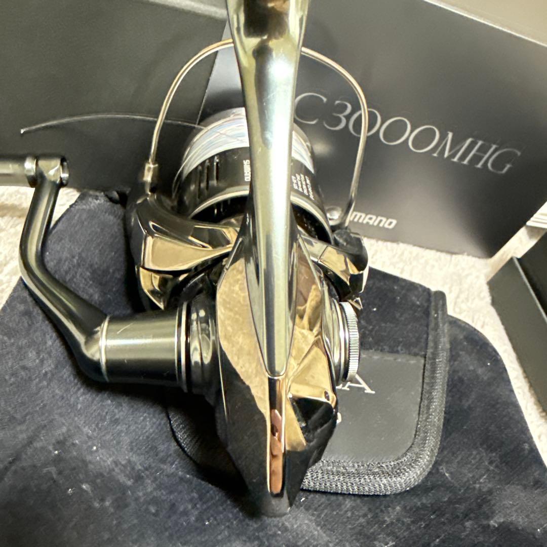 SHIMANO 22STELLA C3000MHG スピニングリール