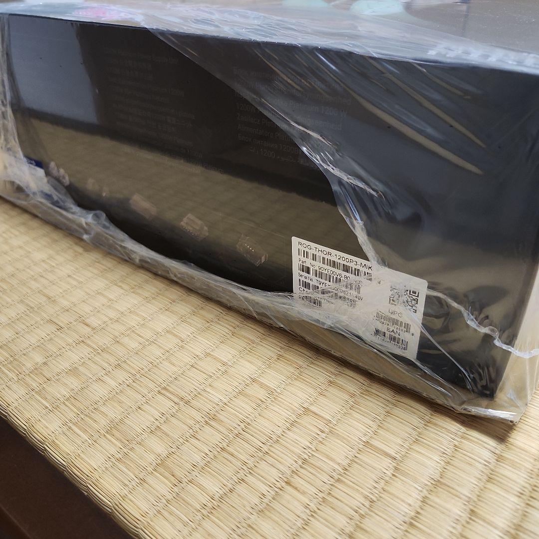 電源ユニット ASUS ROG Thor 1200W Platinum III MIKU