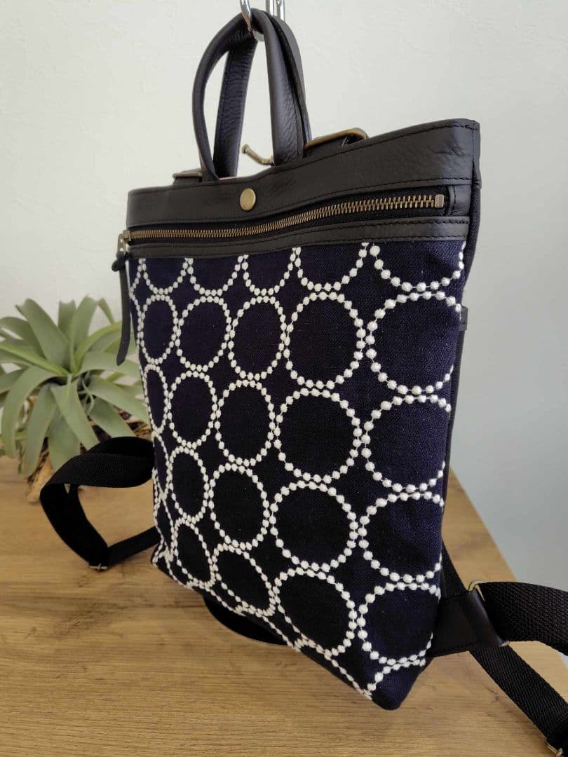 2点おまとめ　/2025tambourineタンバリンネイビー×白/牛革A4トー