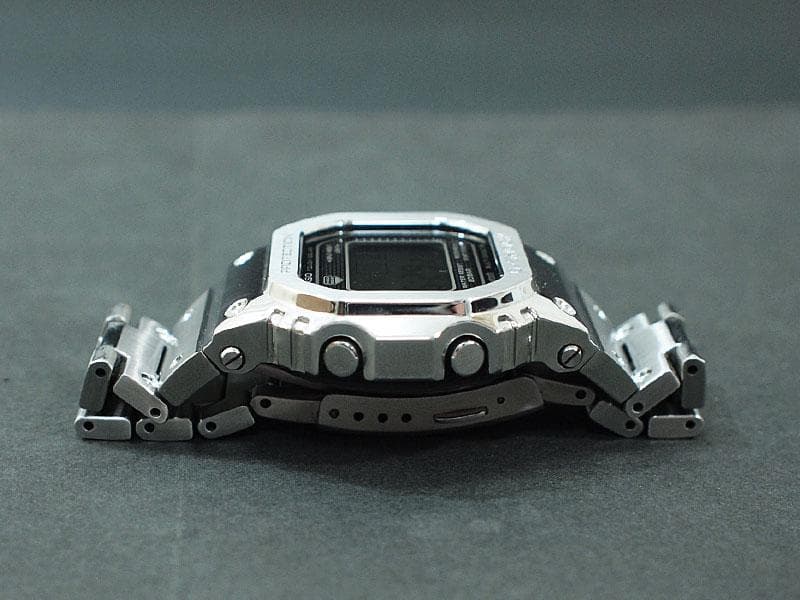 美品 G-SHOCK GMW-B5000D-1JF フルメタル Gショック