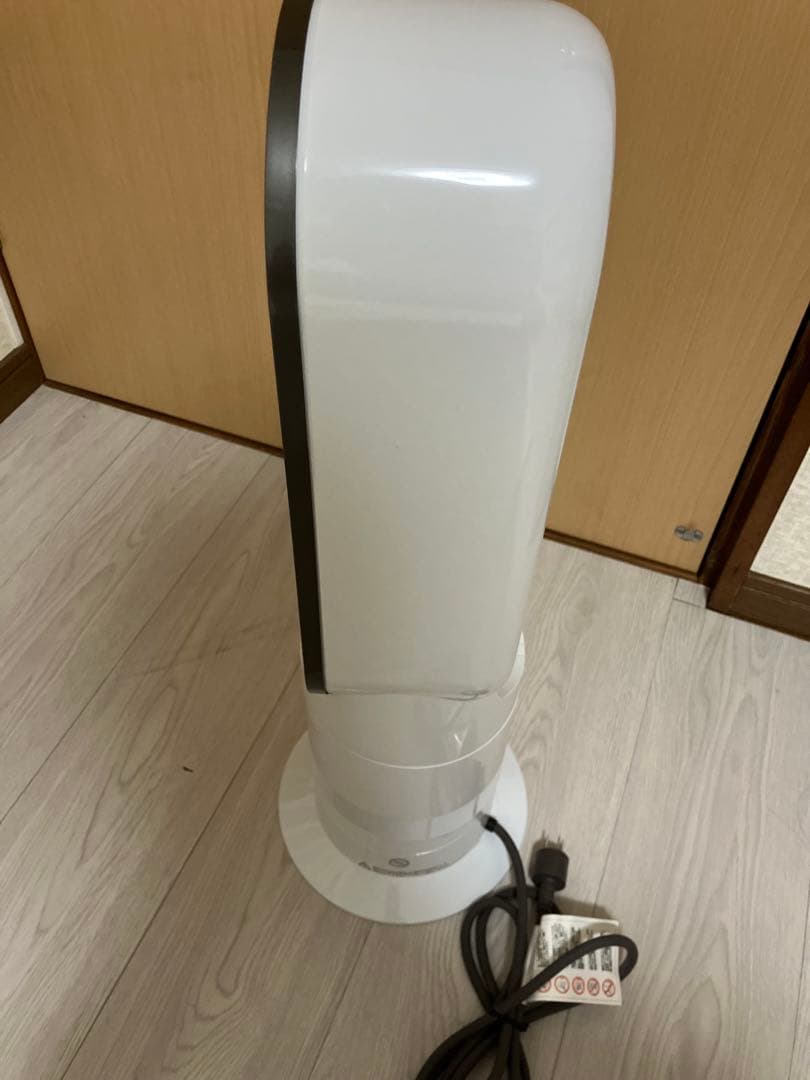 美品 2023年製 良品 Dyson ホット＆クール AM09 羽なし扇風機