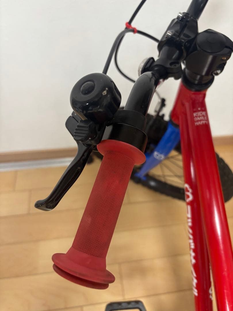 ヨツバサイクル　20インチ ヒーローレッド