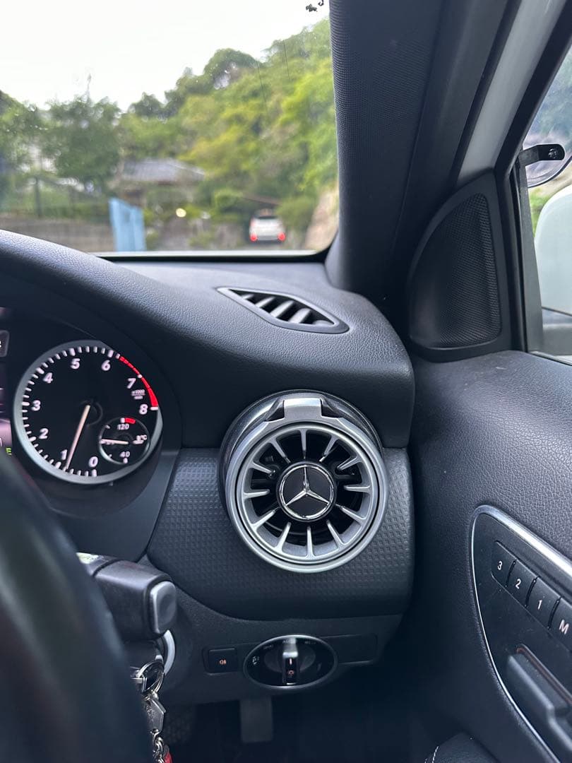 福 メルセデス・ベンツAクラス