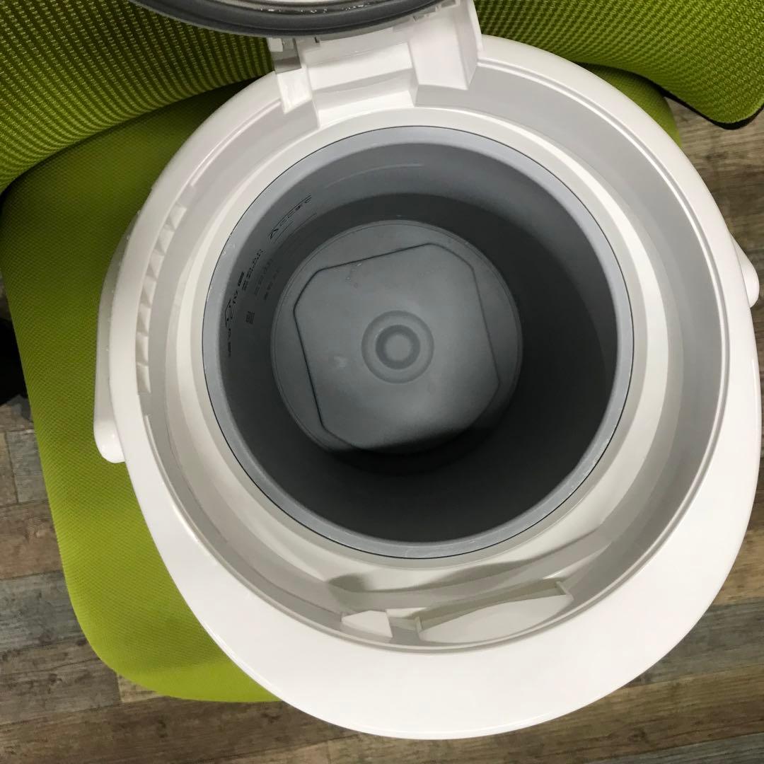 2023年製　洗浄済　象印　スチーム式加湿器　EE-RS50　ホワイト　3L