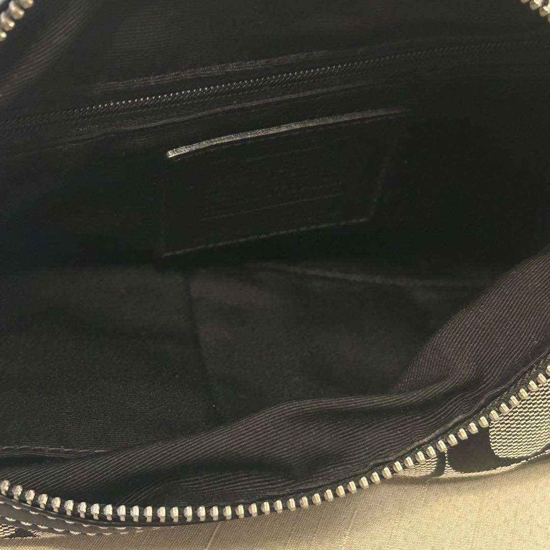 《美品》COACHコーチ☆ホーボー ワンショルダーバッグ ポーチ ハーフムーン