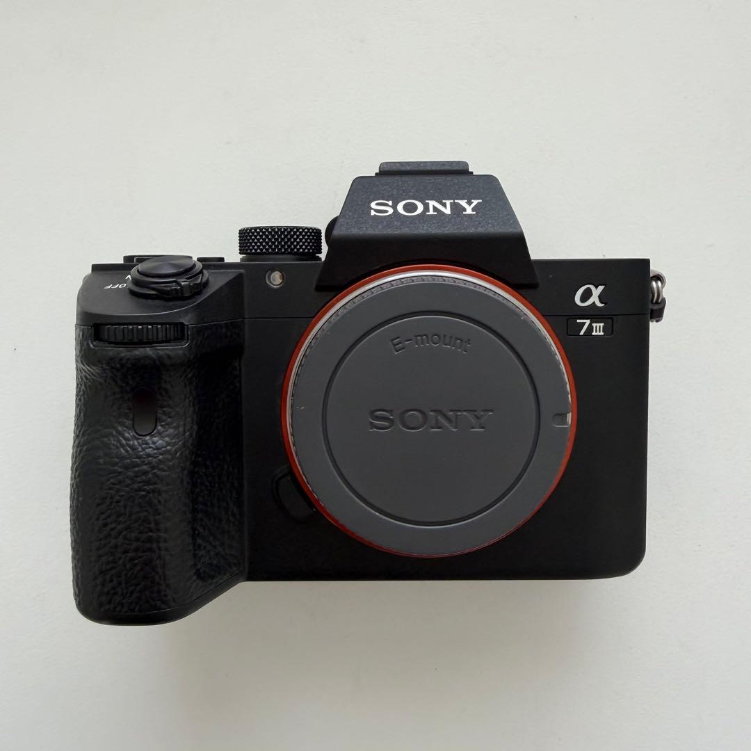 【美品】SONYデジタル一眼カメラα7 III レンズキット ILCE-7M3K