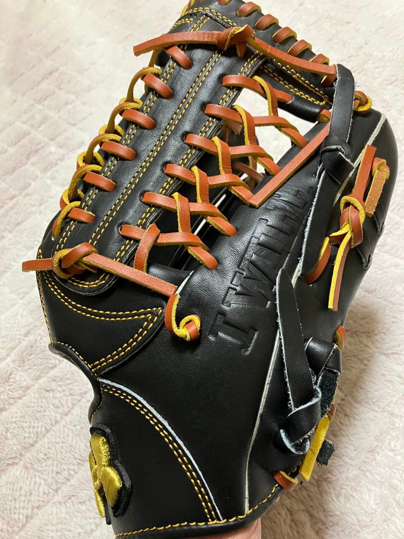 Under Armour 軟式グローブ ブラック