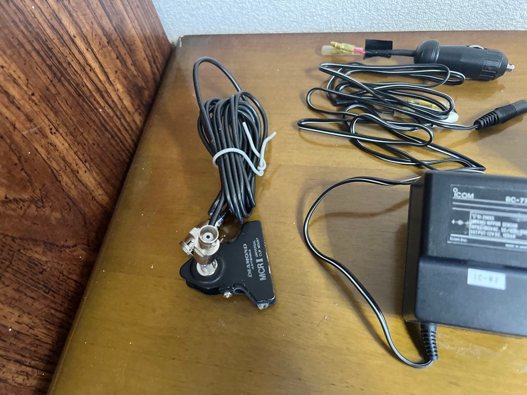 【広域受信】ICOM IC-W2デュアルバンドアマチュア無線機アンテナセット付