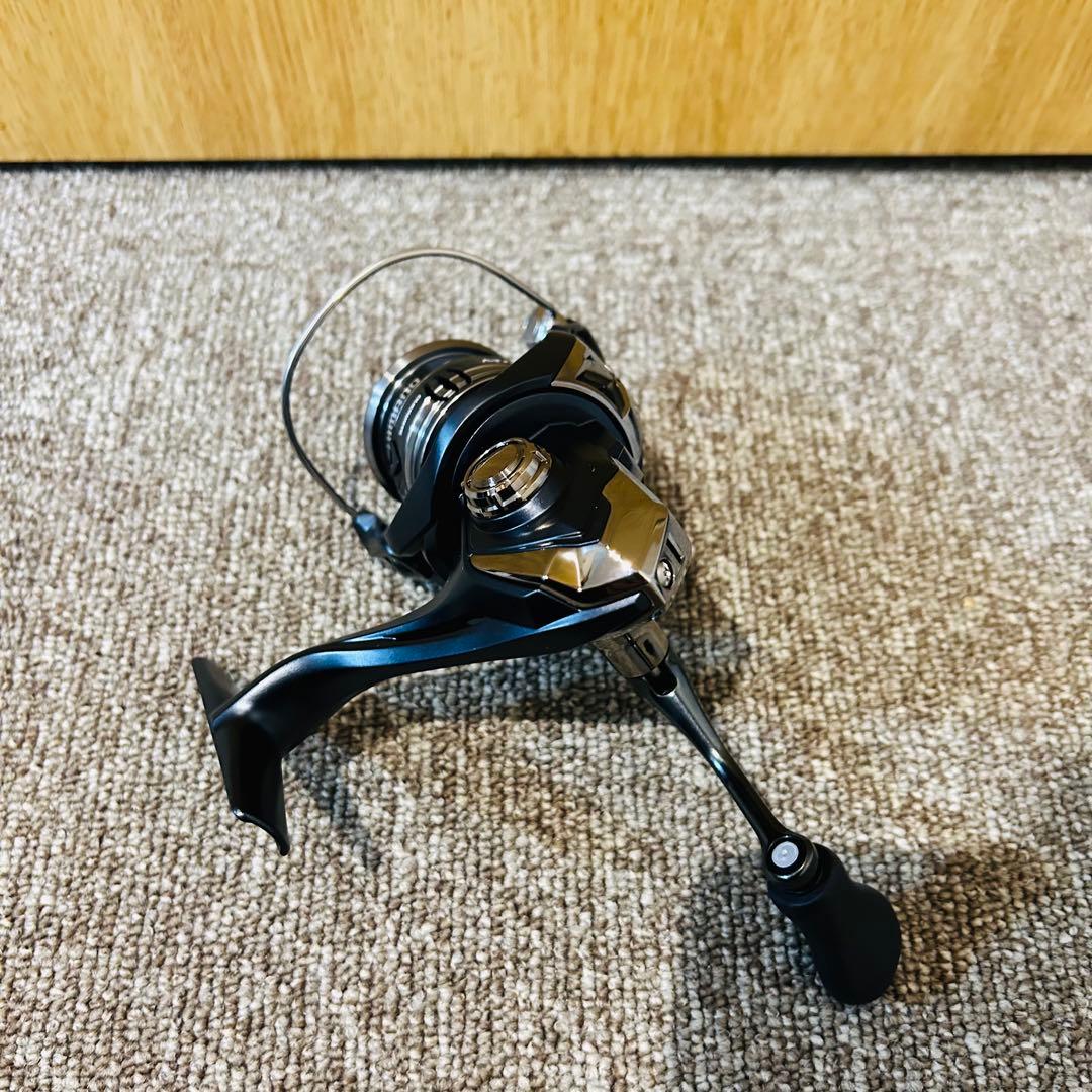 【新品】シマノ　22ミラベル C2000SHG スピニングリール