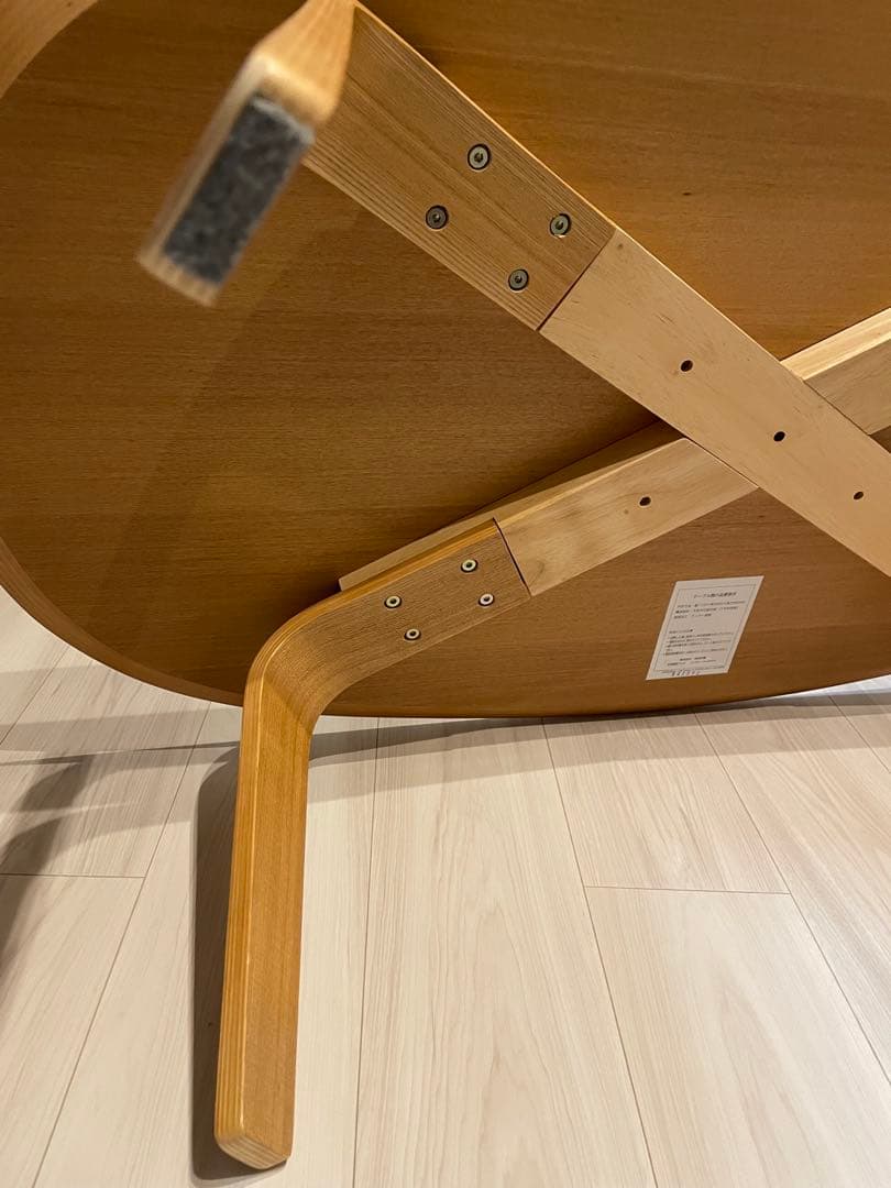 無印良品　タモ材　楕円形ローテーブル