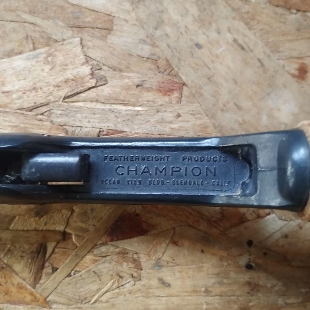 フェザーウェイトチャンピオン グリップ