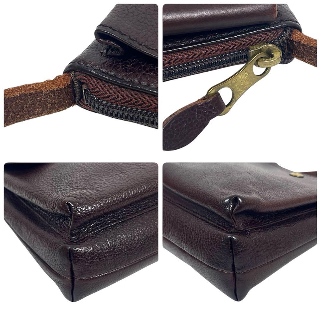 イルビゾンテ　ショルダーバッグ　極上　ロゴ型押し　シボ革　レザー　サコッシュ