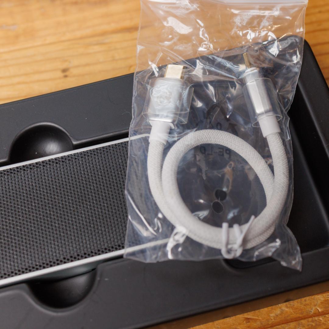 ORICO M4DK 高速カードリーダー