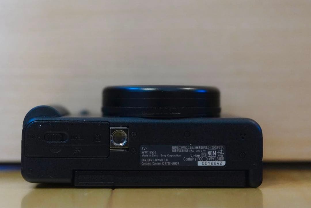 SDカード付き　ソニー SONY VLOGCAM ZV-1