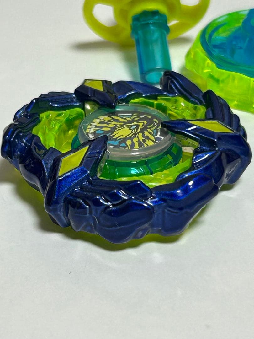 ネイビー　フェニックスウイング9-80DB ベイブレードX