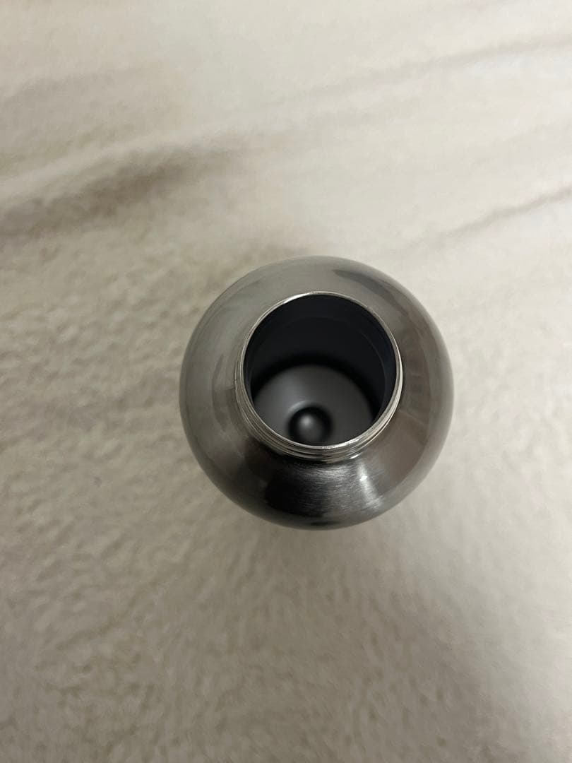 【新品未使用品】非売品　ルブタン　水筒 タンブラー