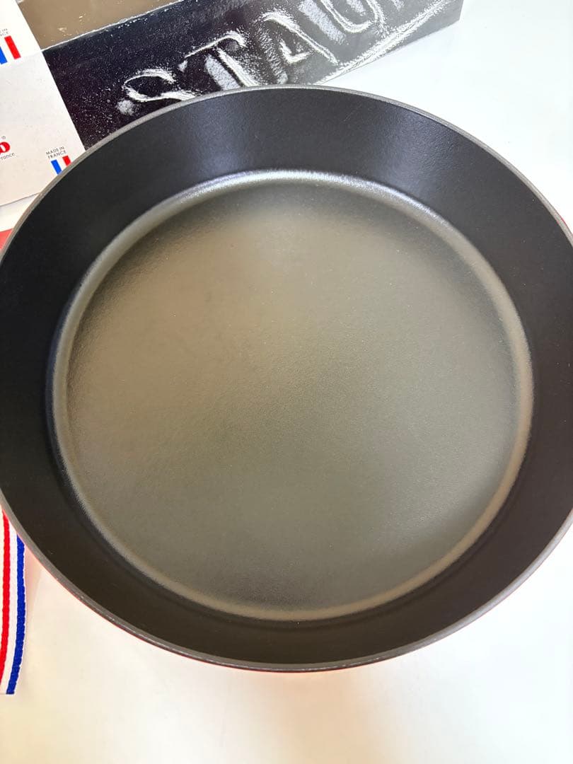 staub 両手フライパン チェリー 26cm ダブルハンドル 赤 美品