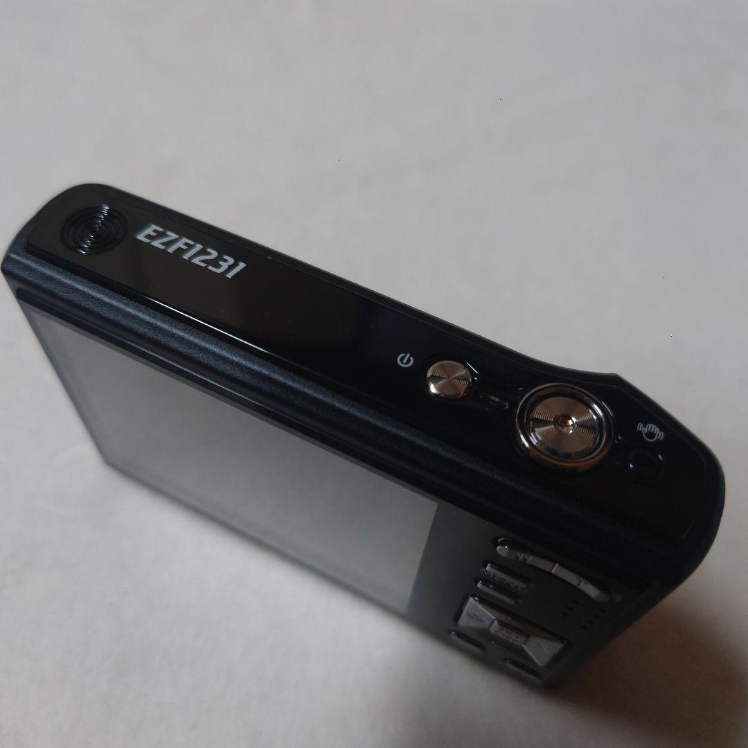 YASHICA EZ F1231 12.0メガピクセル デジタルカメラ