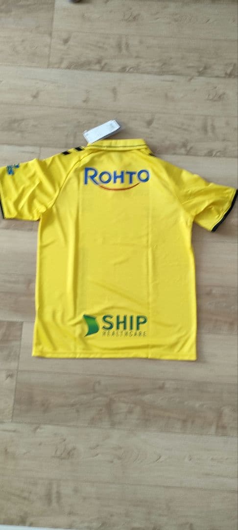 ガンバ大阪 Hummel イエローユニフォーム M-Lサイズ【新品未使用タグ付】