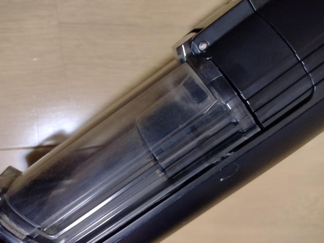 シャーク★コードレスクリーナー★CS401JRB★バッテリー新品と同等★2