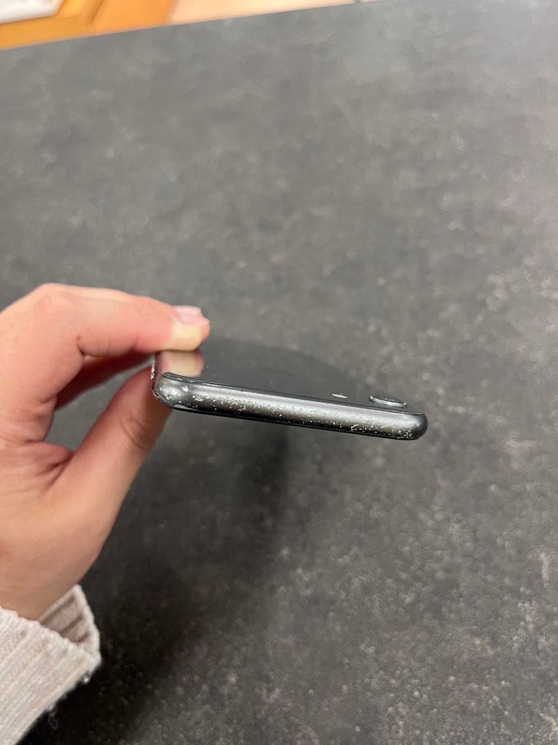 iPhone8 64GB 初期化済み