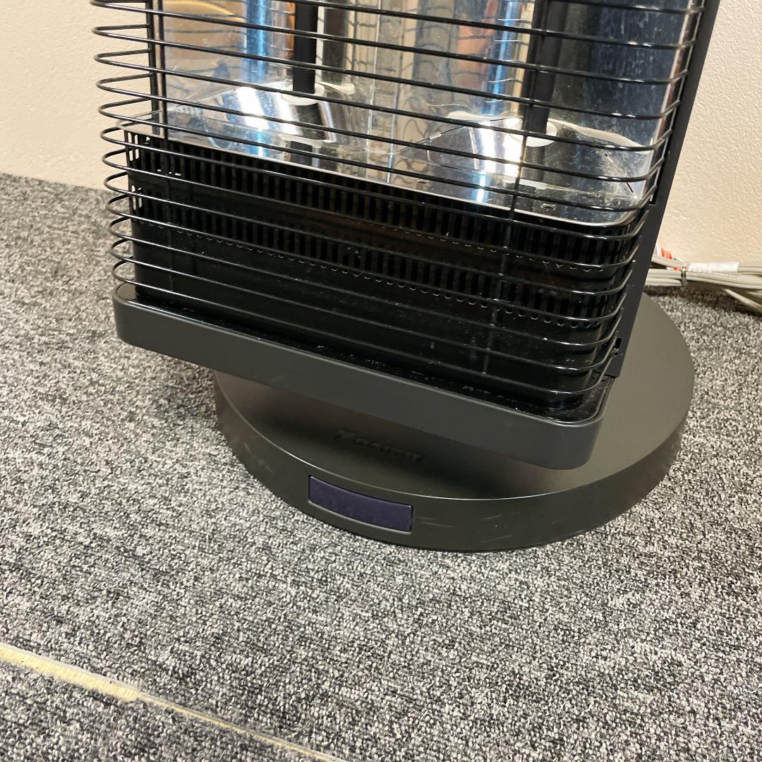 ダイキン　遠赤外線暖房機　ERFT11WS-H　19年製