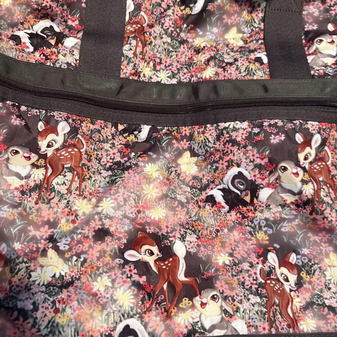 LeSportsac. バンビ柄　ボストンバッグ 約縦37x横50xマチ23