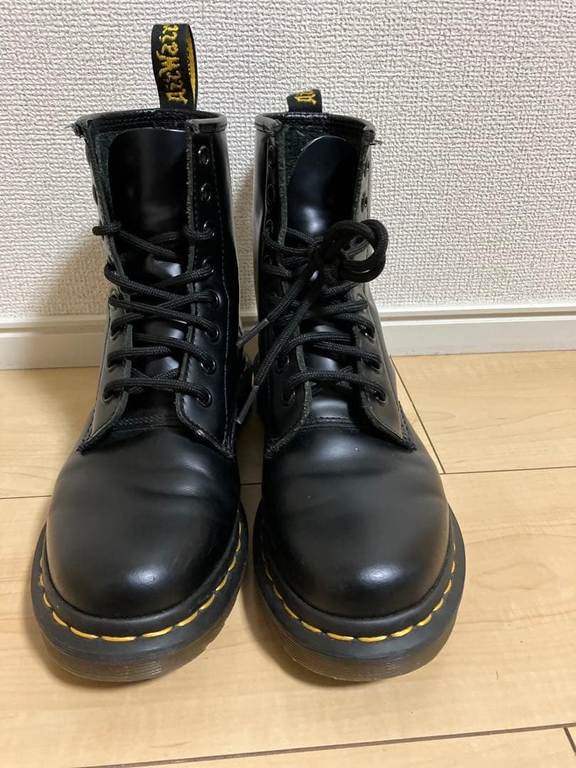 美品⭐︎Dr.Martens 1460 UK4 ブラック 8ホール　人気モデル