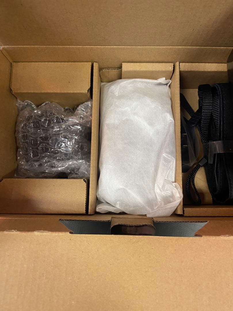 新品　SONY ILCE-7CL S ミラーレスカメラ