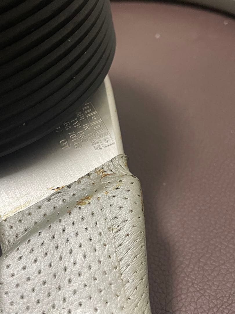 MOMO CORSE ハンドル 32cm TYP D32