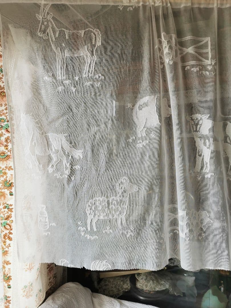 17日特別価格✾アンティーク牧場マドラスレース 酪農 羊馬山羊豚鶏カーテンパネル