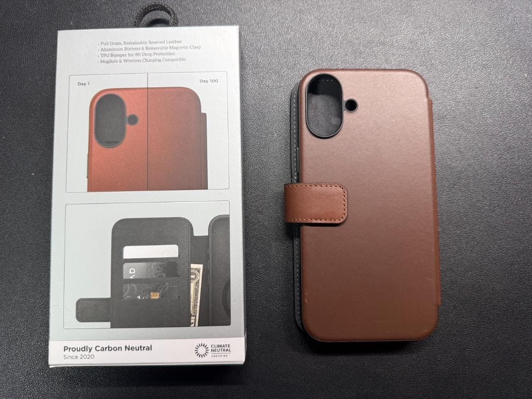 iPhoneアクセサリー NOMAD ModernLeather Folio iPhone 16 Plus