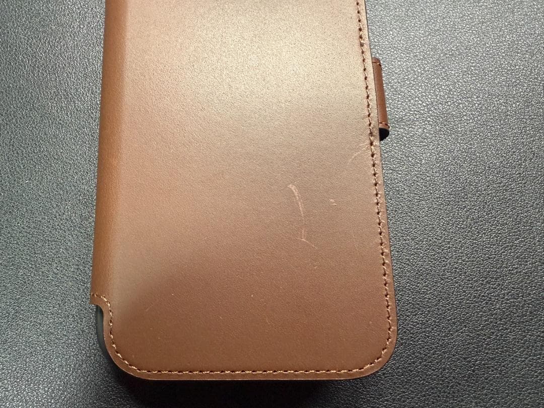 iPhoneアクセサリー NOMAD ModernLeather Folio iPhone 16 Plus